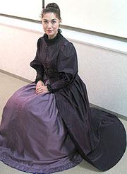 「蝶々さん」コレル夫人役の剣サン